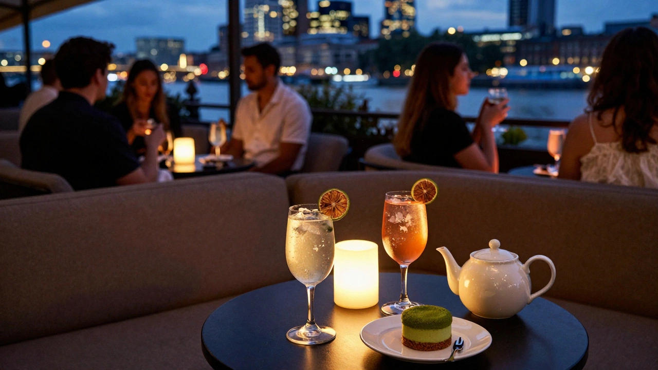 Evening lounge scene at SUSHISAMBA with cocktails, dim lighting, and city lights reflecting off the Thames.
