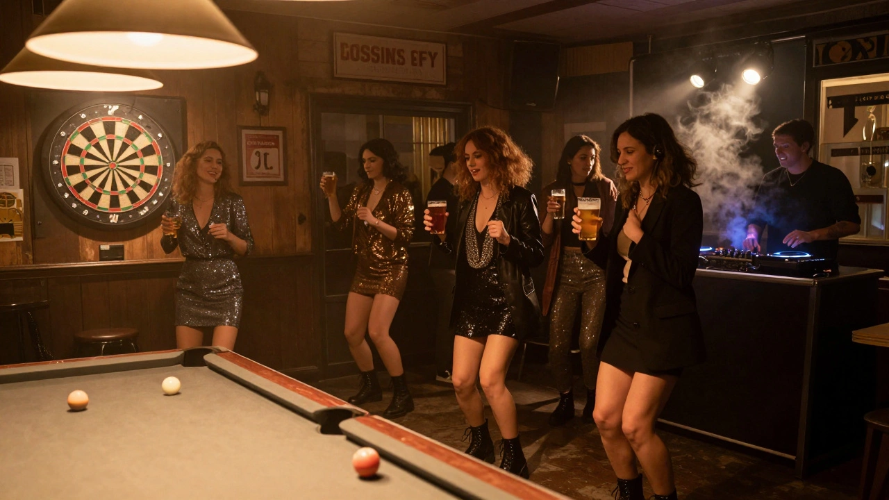 Bethnal Green Working Men's Club: Queer Nights for Girls' Groups