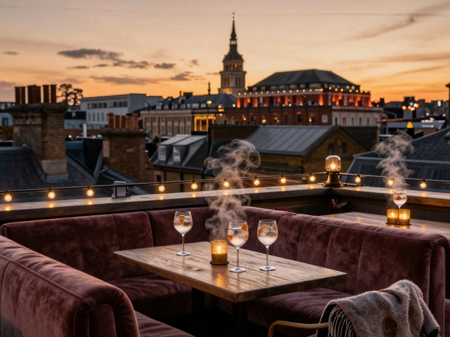 Best Rooftop Bars Near the West End for Pre-Theatre Drinks