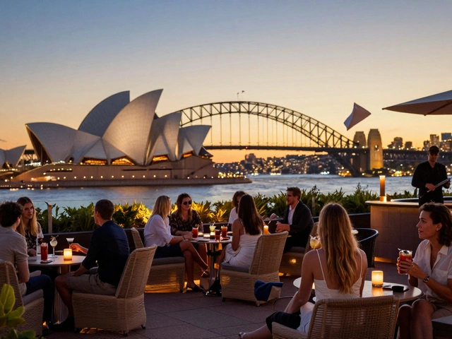 Rooftop Cocktail Bars vs Indoor Bars: Pros and Cons